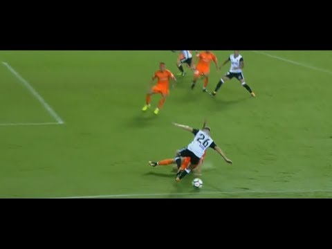Toni Lato skills