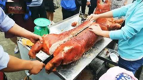 Hoa cả mắt với màn chặt thịt lợn quay đẳng cấp không nghỉ tay của cao thủ tại chợ vùng cao Lạng Sơn