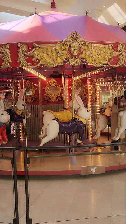 SOUTH COAST PLAZA CAROUSEL #carouselride #carousel