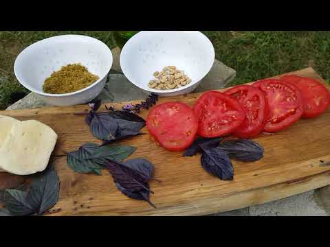 სალათა კაპრესე,ქართული ინტერპრეტაციით - Caprese salad, Georgian interpretation
