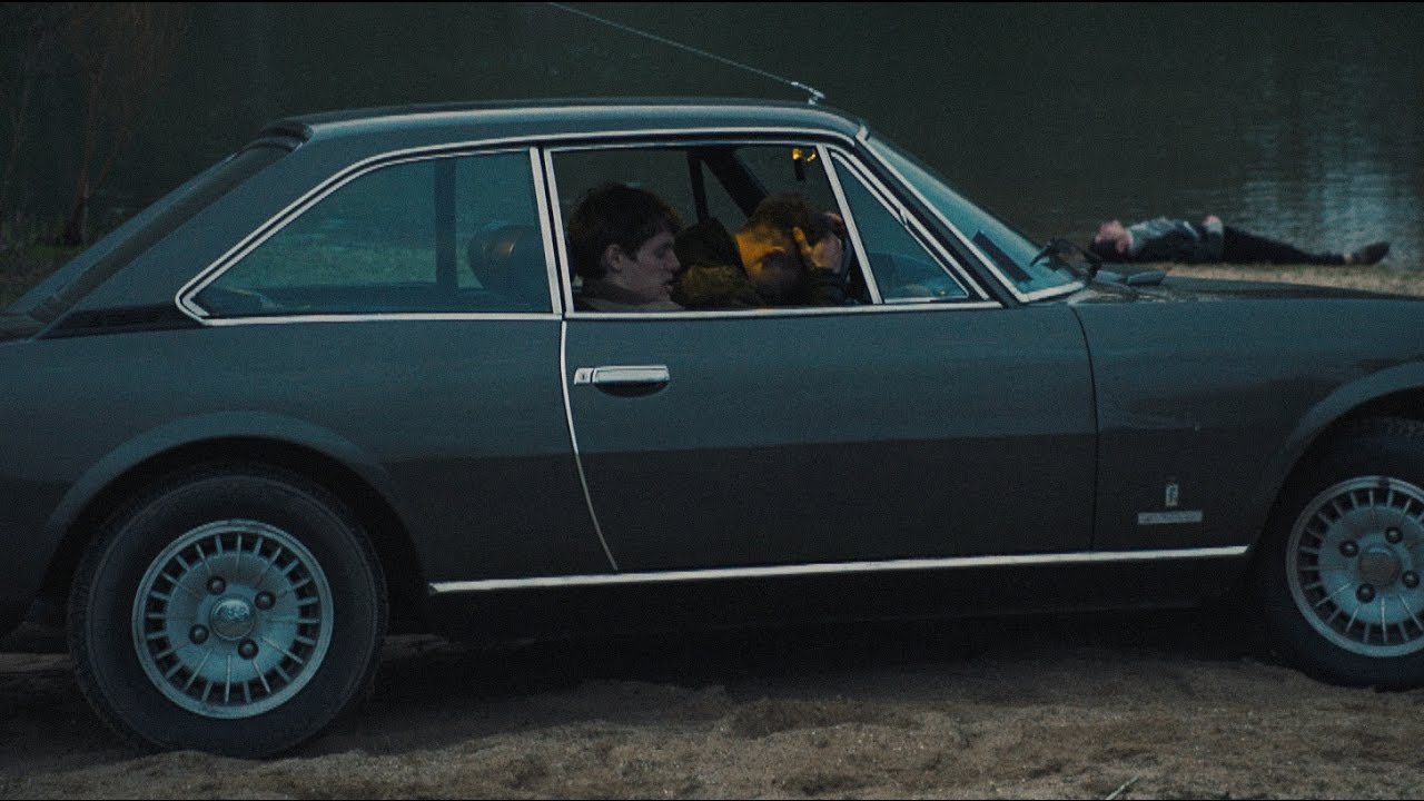 L'Age d'Or - SAVIOR (Official Video)