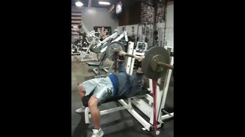 Elitefts.com - Fat Bar Speed Bench With Bands