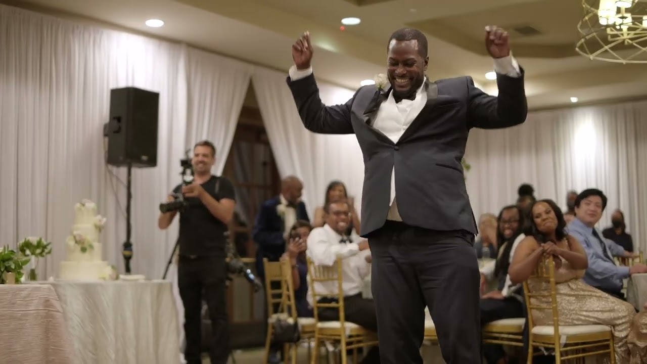 The Greatest Mother-Son Wedding dance you will ever see!!!