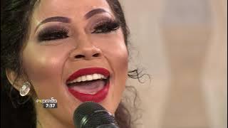 Kelly Khumalo performs ‘Nok’khanya’