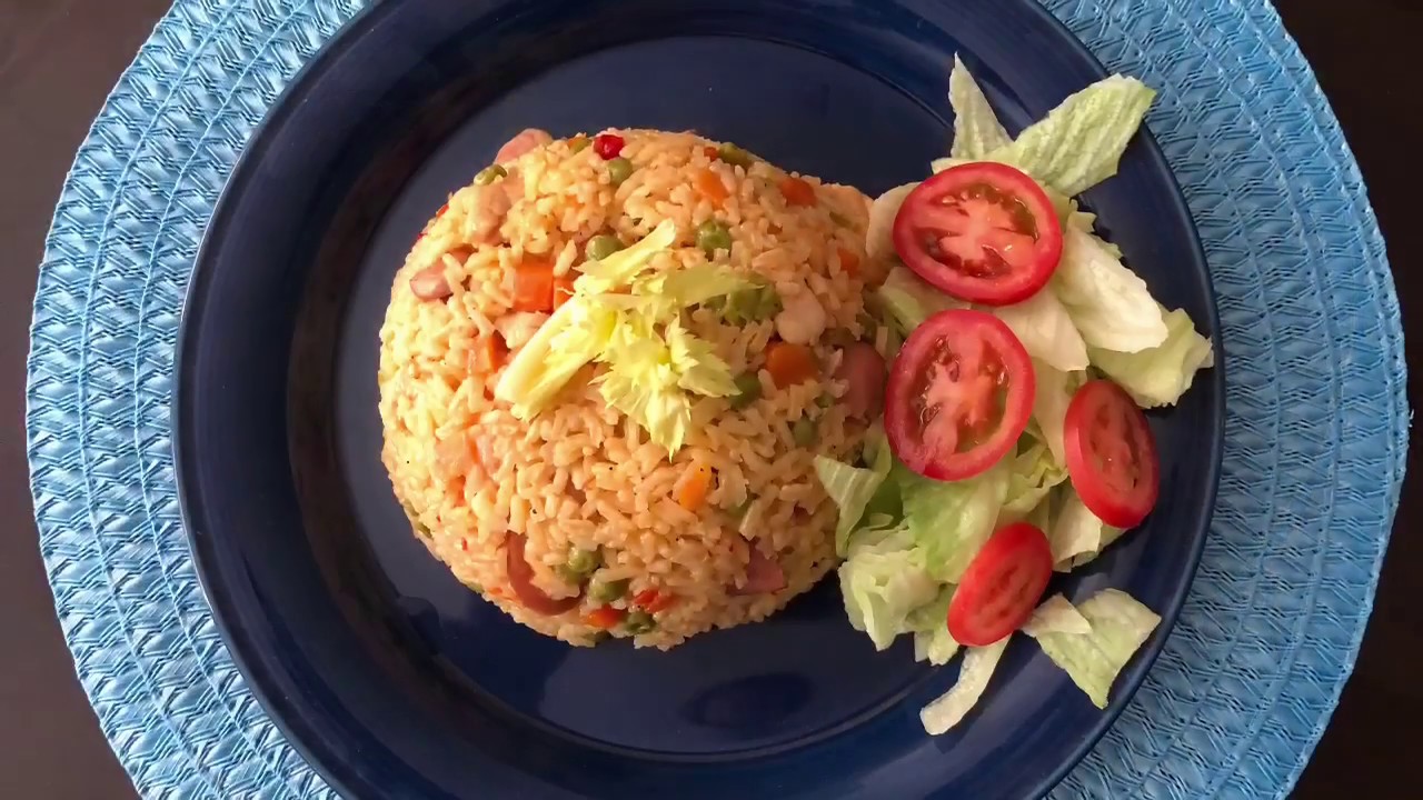 What to make for lunch or dinner! Rice with veggies and chicken! 