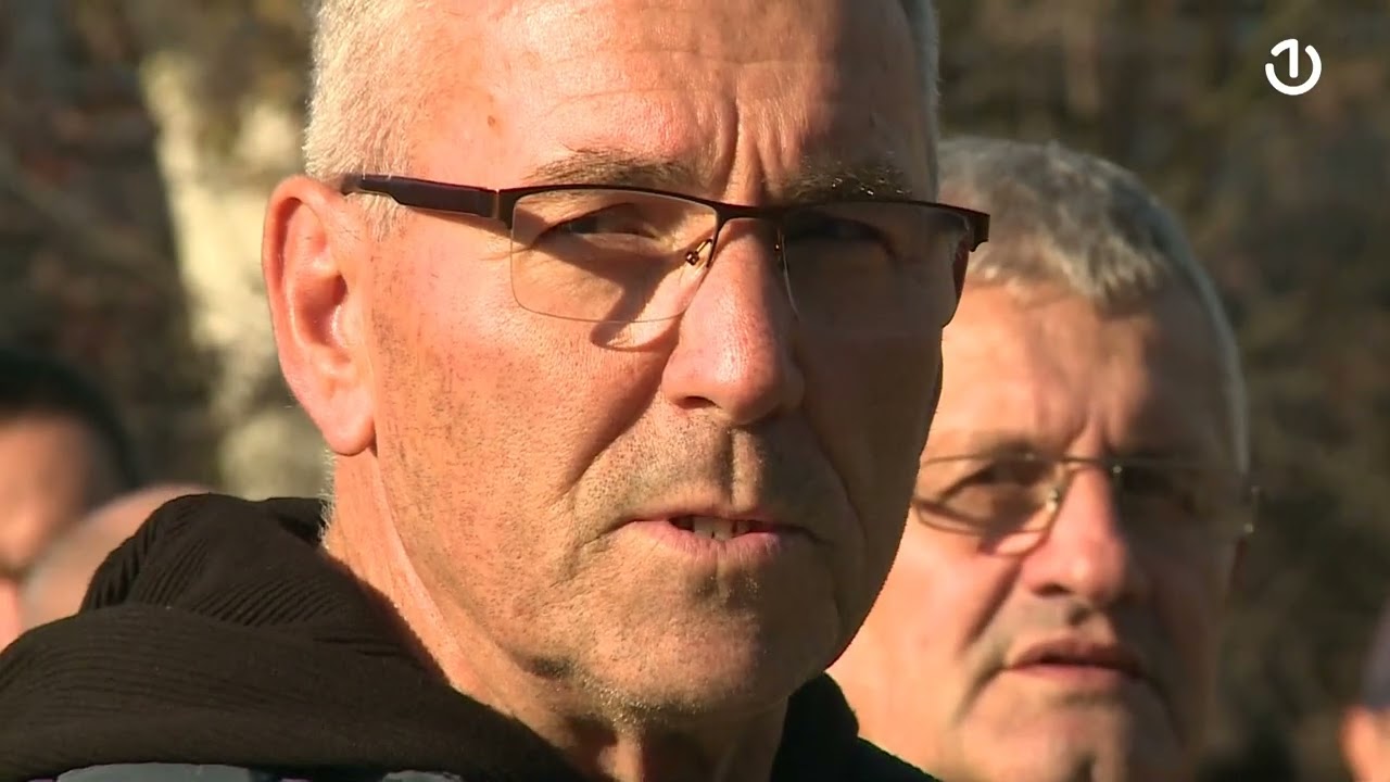 U Lukavcu održan protest radnika Koksare koji su dobili otkaz.