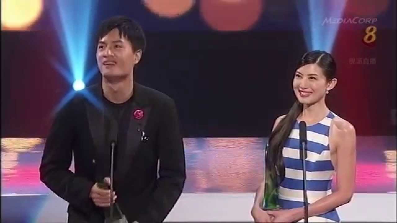 《红星大奖2015》Star Awards 2015: Favourite Onscreen Couple (Drama) - Jeanette Aw 欧萱 & Zhang Zhen Huan 张振寰