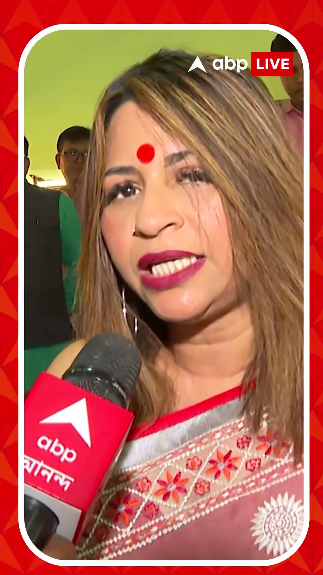 উত্তাল বাংলাদেশ, কী বলছেন লেবার পার্টির কাউন্সিলর পুষ্পিতা গুপ্ত?