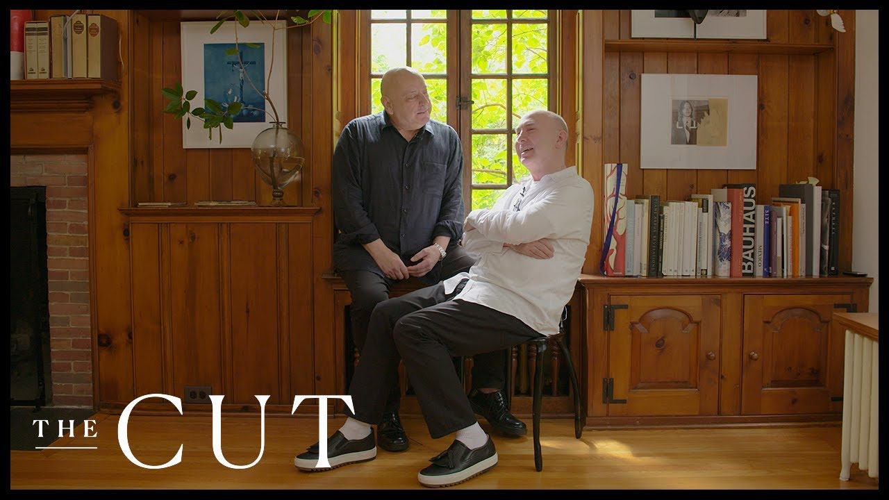 video to gif Inside a Colonial Castle Where Snow White's Dwarfs May've Died | Interior Lives | Design Hunting