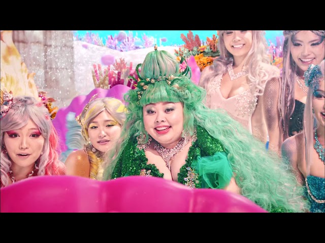 タペストリー　ボートレースCM 渡辺直美　2枚セット タペストリー ボートレースCM 渡辺直美 2枚セット hqdefault.jpg