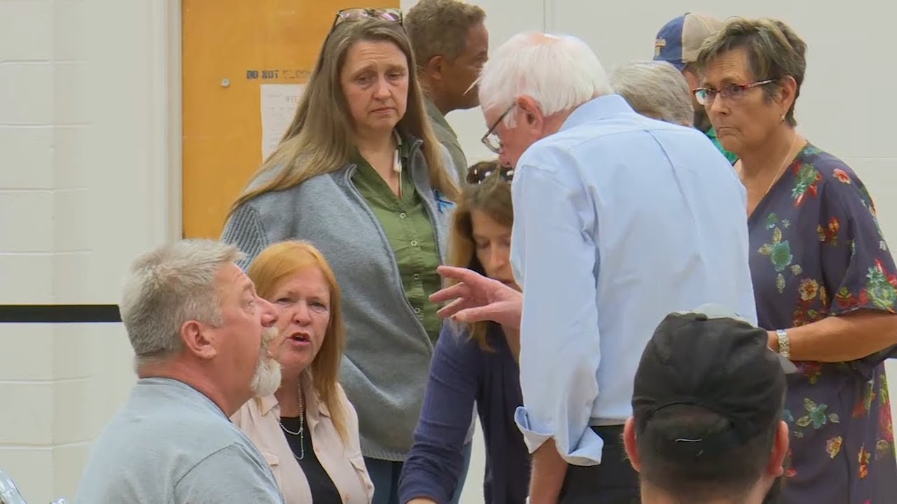 Bernie Sanders Speaks With Distraught Veteran Dealing With Medical Bills