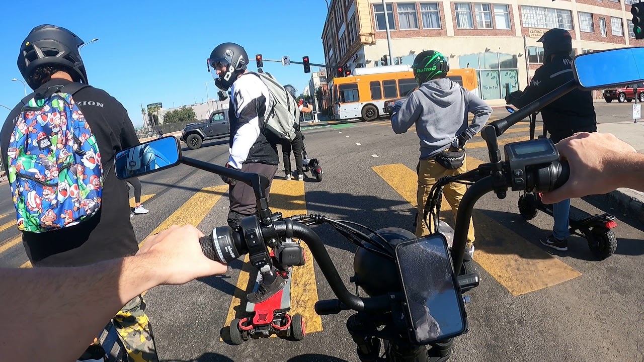 LAESK8/EV Halloween Ride DTLA Juiced 52V HyperScorpion Full suspension Fat Tire Step Thru Mopedstyle