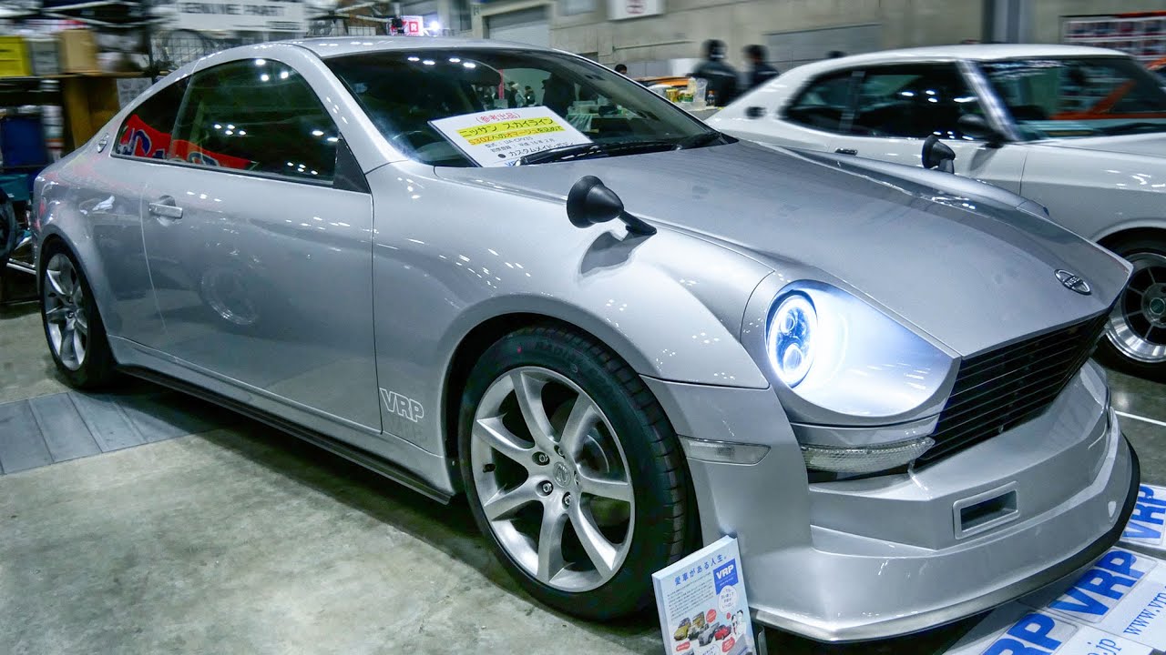 NISSAN SKYLINE V35 フェアレディZ顔のV35型スカイライン - YouTube