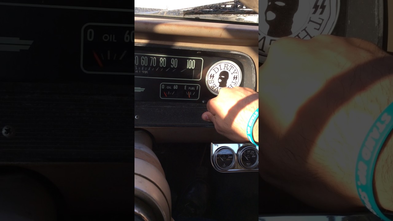 1965 Chevy c20 Longbed (video 3)