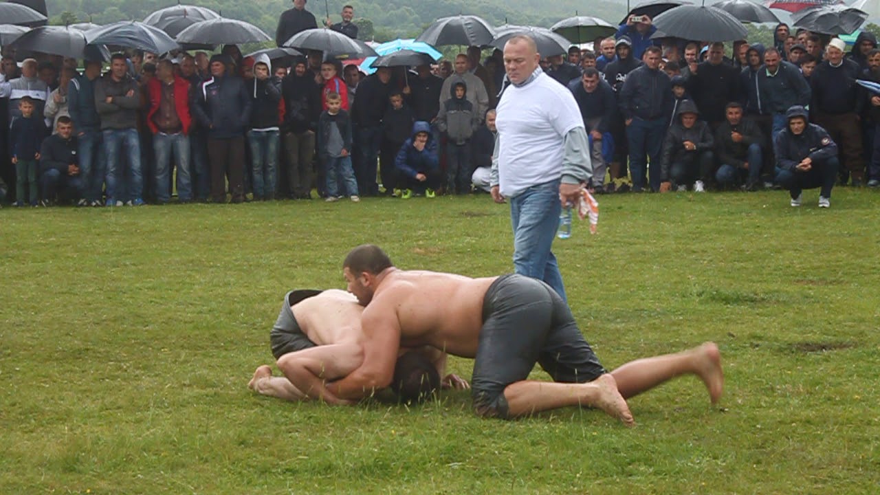 Gara me  pelivana  per diten shlirimit dragashit  iqiz fuat hakija