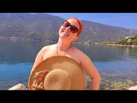 Inside The World Of A Naturist Family
