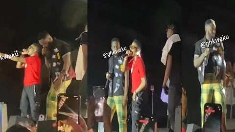 🤩🔥Wizkid joined R2bees to perform "slow down"-R2bees and friends concert.