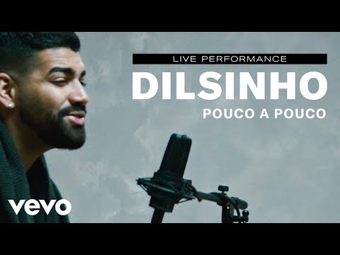 Dilsinho – "Pouco a Pouco" Live Performance | Vevo