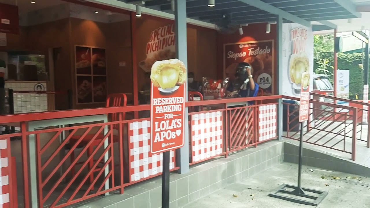 LOLA NENA'S LAS PIÑAS