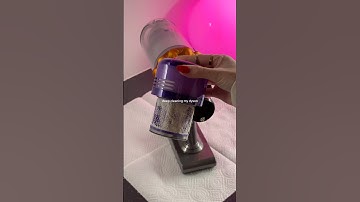 dyson deep clean 🫧 #shorts #dyson #deepclean #cleantok #cleaningtips #vacuumcleaner #cleanwithme