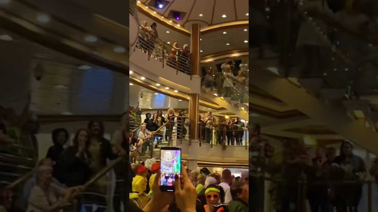 Fun Aboard the Carnival Cruise Ship 🛳️ 🕺🏽💃Brisbane Queensland Australia 🇦🇺 #carnivalcruise