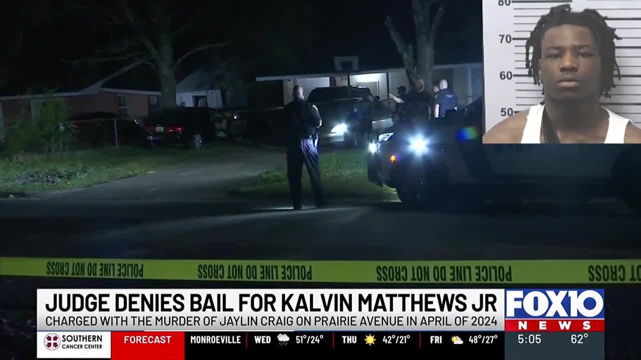 Judge denies bond for suspect in Prairie Avenue murder - YouTube