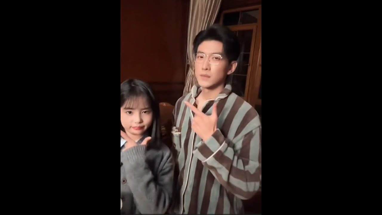 于龍楊伊璐 2025萬事順利，要回家過年啦 Live streaming ❤️ yulong #yulong #vulong #yangyilu #yangmeimei #于龍 #楊伊璐