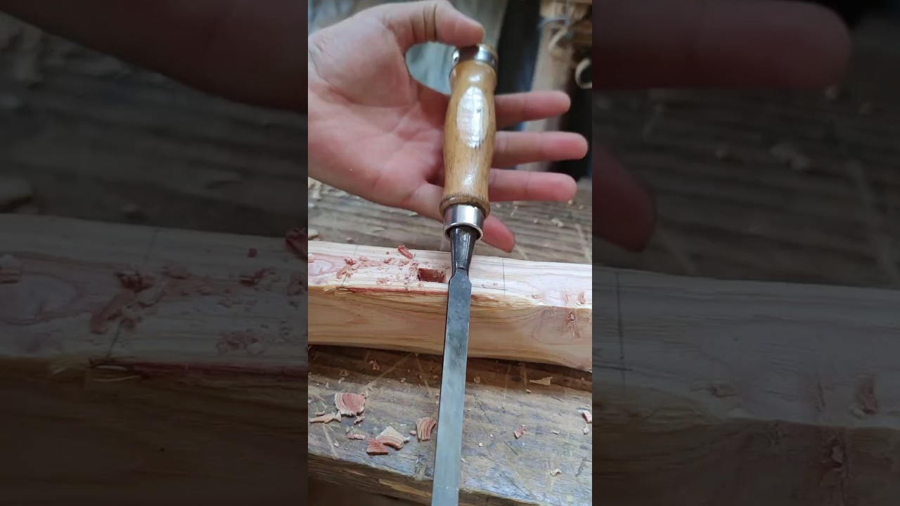 It is better to use hand chisel to open holes in woodworking 