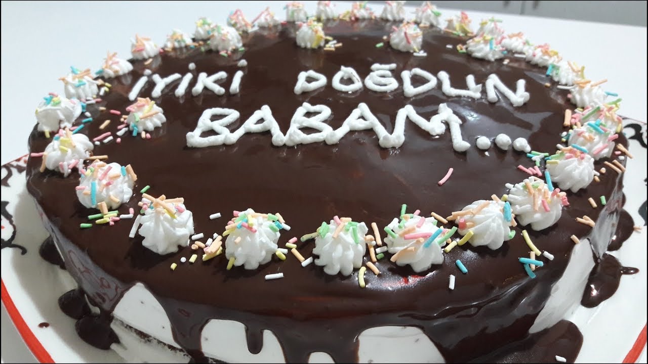 Download Çikolata Soslu Yaş Pasta Tarifi - Evde Doğum Günü Pastası Tarifi