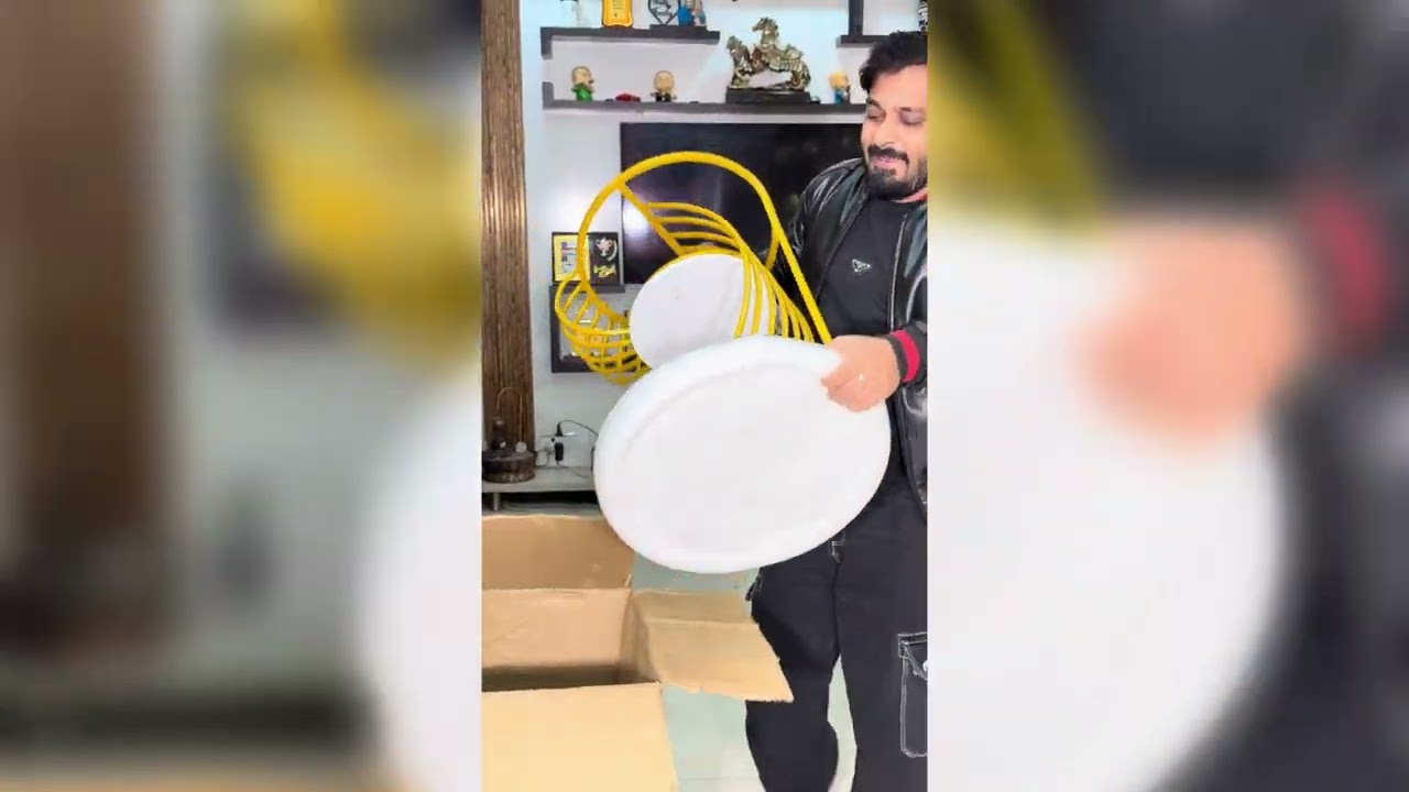 Comment main table link pin hai 