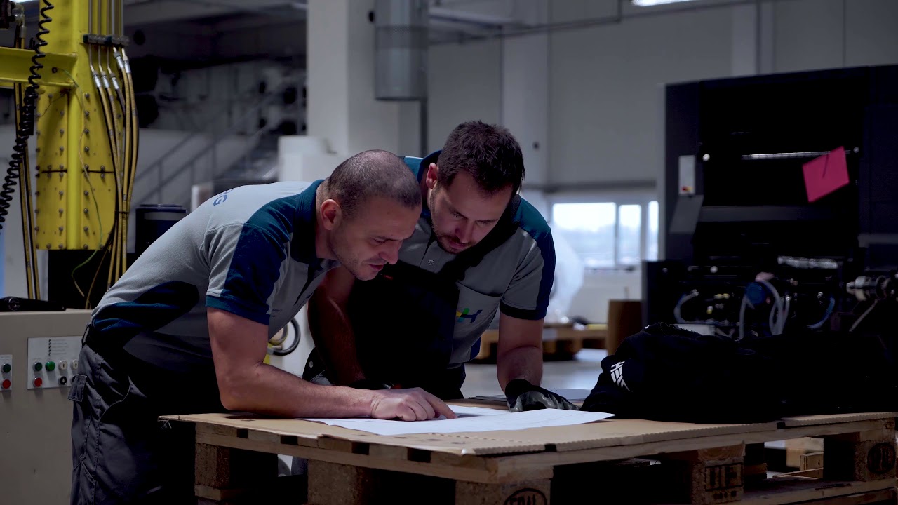 2018 Z STUDIO NEW HALL EN