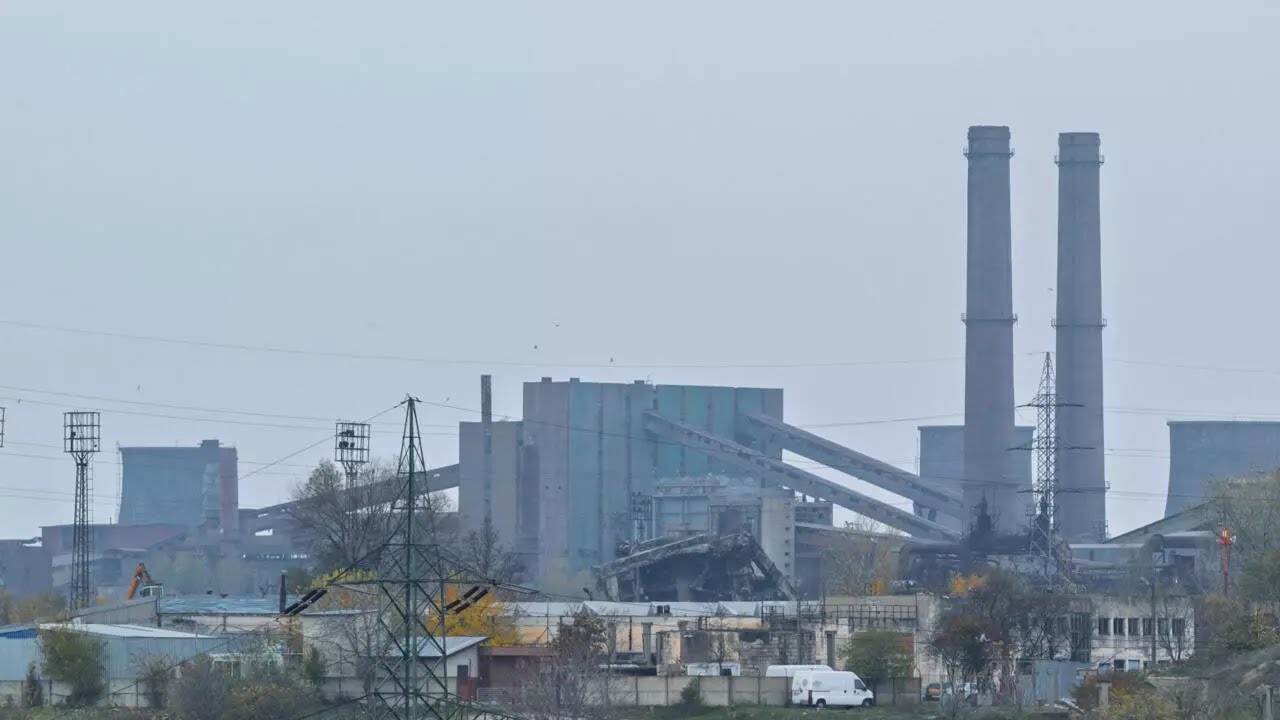Cum să salvezi un gigant industrial cu datorii de un miliard de euro • RFI România