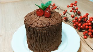 Yule Log cake /Swiss Roll cake ( New Year’s cake )     سويس رول كيك / كيكة للسنة الجديدة