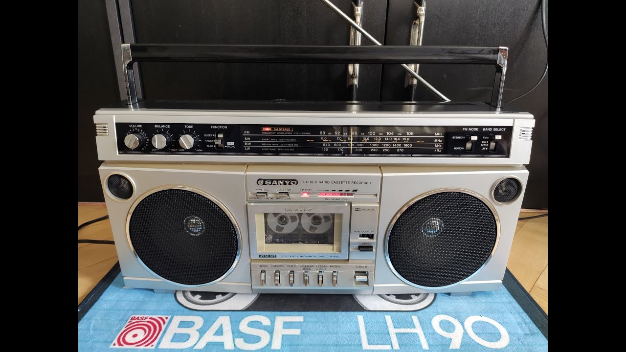 SANYO M X315L - Made In Japan - YouTube