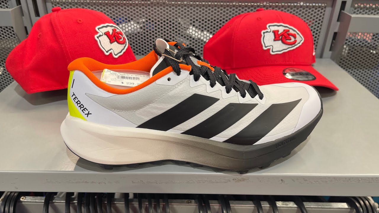Adidas Terrex Agravic 4 (Cloud White/ Core Black/ Semi Impact