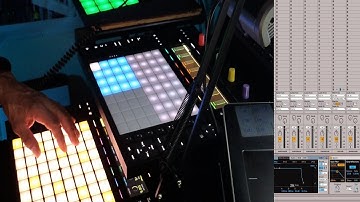 Practicing with Push 3 & 2, MPC Key 61, Machine MK3