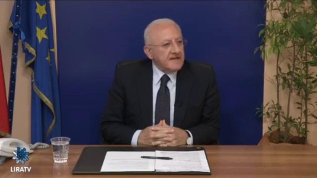 Napoli, De Luca a Salvini: 