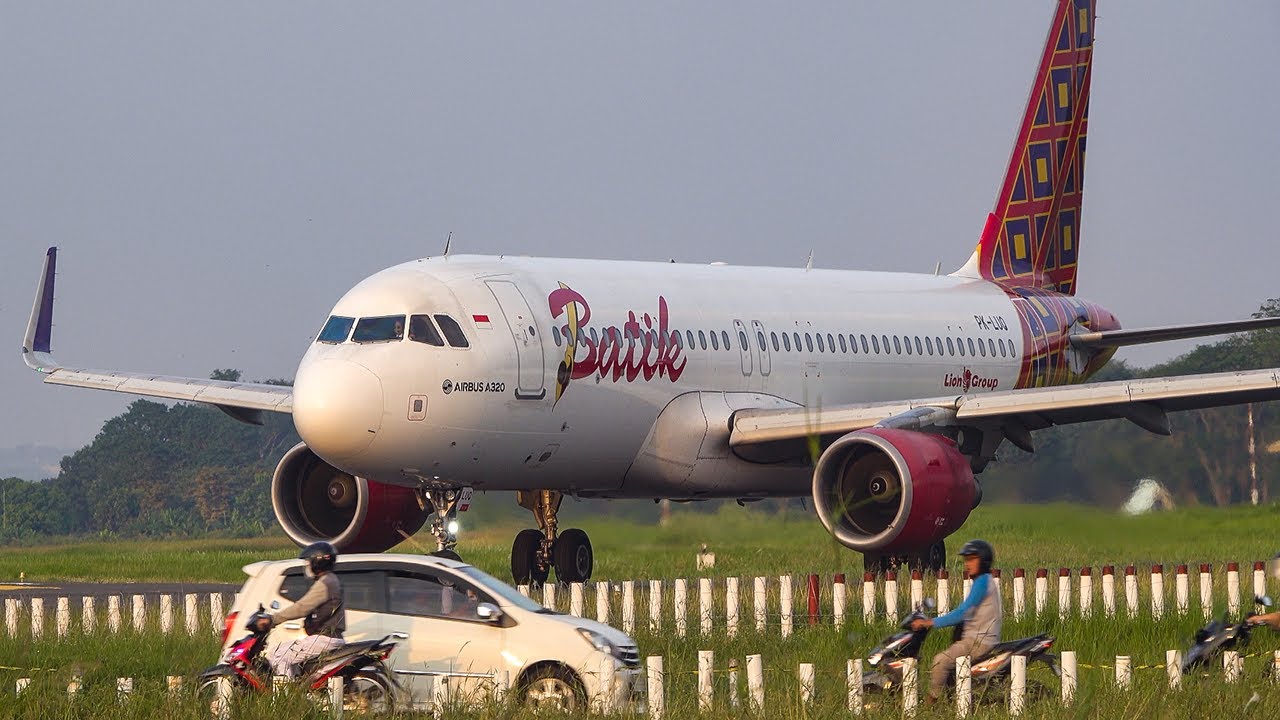 Wow KEREN!! Plane Spotting di Bandara Jakarta & Surakarta