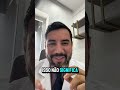 Porque o bebê para de mexer quando o pai toca a barriga