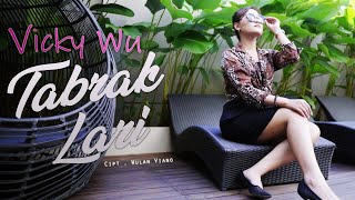 Vicky Wu - Tabrak Lari | Dangdut [OFFICIAL]