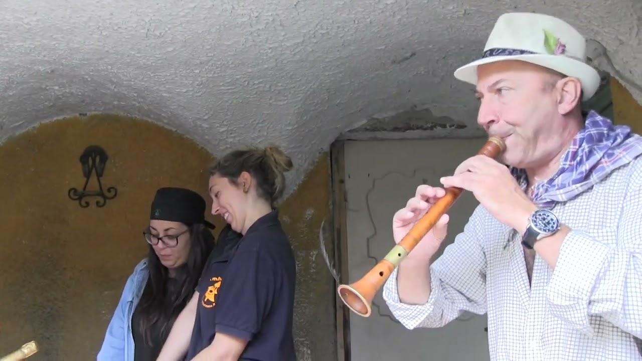 GLI  SPUNCIAPORCHI  con LUCA  PARPAIOLA  e FRANCESCO ""Medley ""