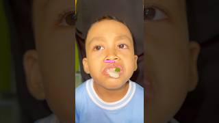 Si Bocil Muntah Gak Doyan Duren