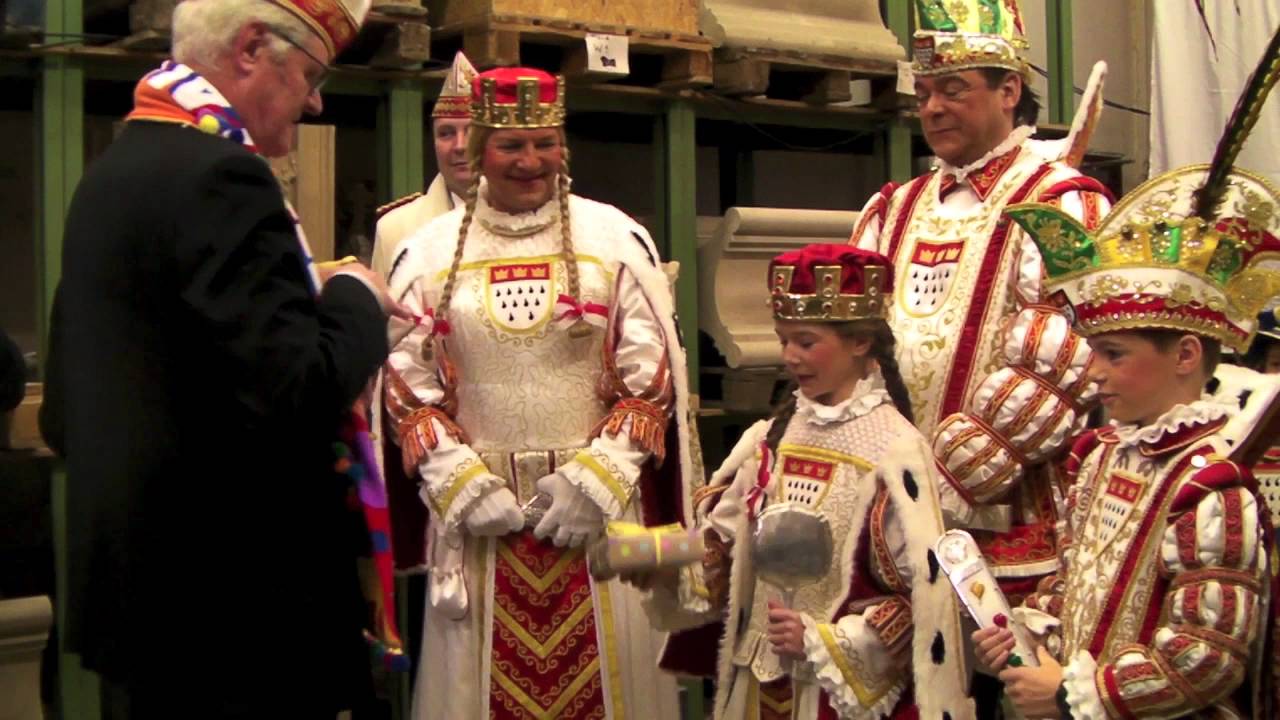 Kölner Dreigestirn 2016 zu Besuch in der Dombauhütte