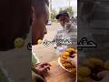 وثقت لحظة مساعدتي لفقير يطلب دواء لابنه لكن النهاية كانت غير متوقعة تماما 