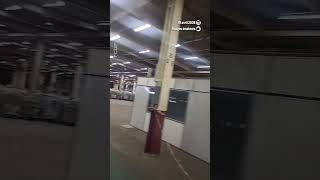 Grève Bpost : les colis stockés dans l'usine Caterpillar #shorts #rtbf