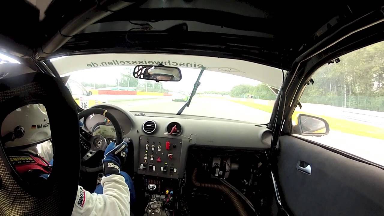 Wüstefeld vs Ladurner