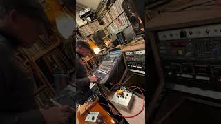 Who else likes the sound of tortured circuitry? Soundgas Tortured circuits sample pack out now on