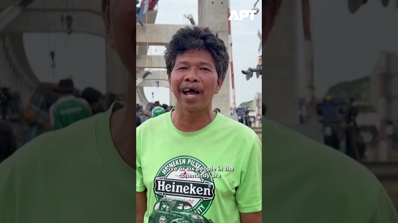 Eyewitness Says Train Carriage ‘Split in Half’ After Crane Collapses Onto Train in Thailand | APT