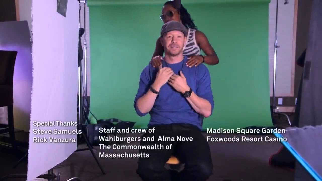 Chilli Of TLC Kissing Donnie Of NKOTB YouTube