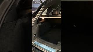 2026 Mercedes-Benz GLE 400e - Car Boot